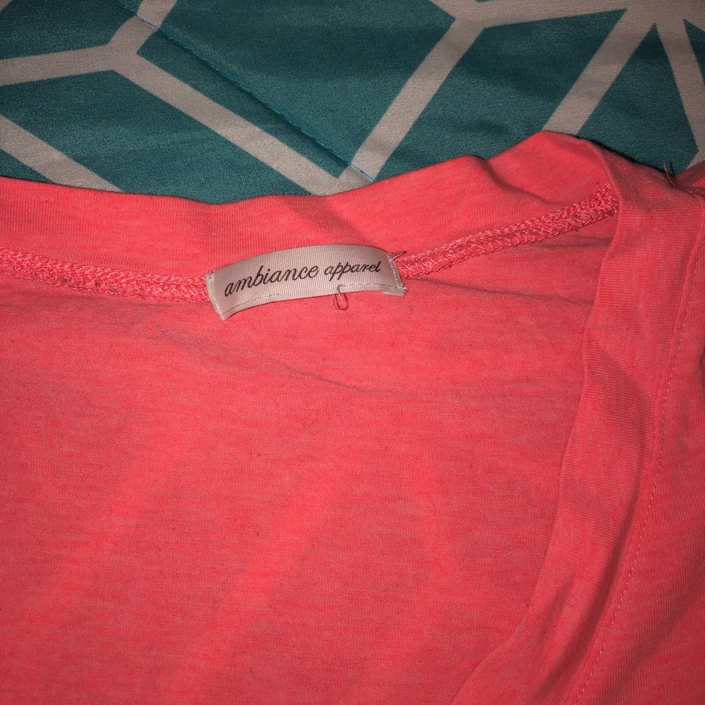 Shirts - Picture 4 of 5